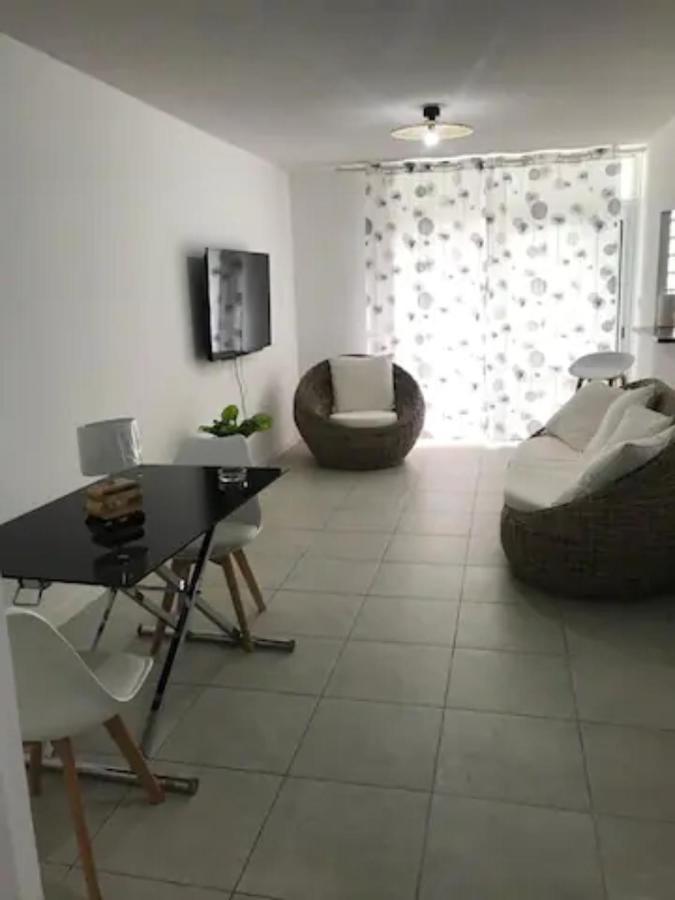 Meuble De Standing Au Coeur Des Commodites Schoelcher Exteriör bild