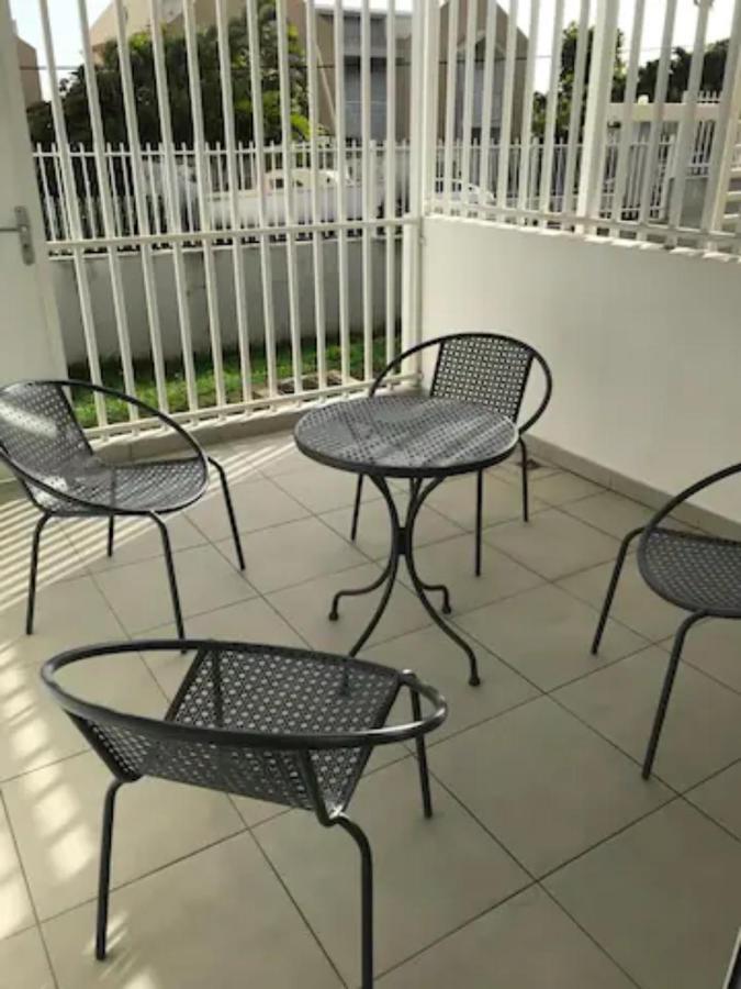Meuble De Standing Au Coeur Des Commodites Schoelcher Exteriör bild